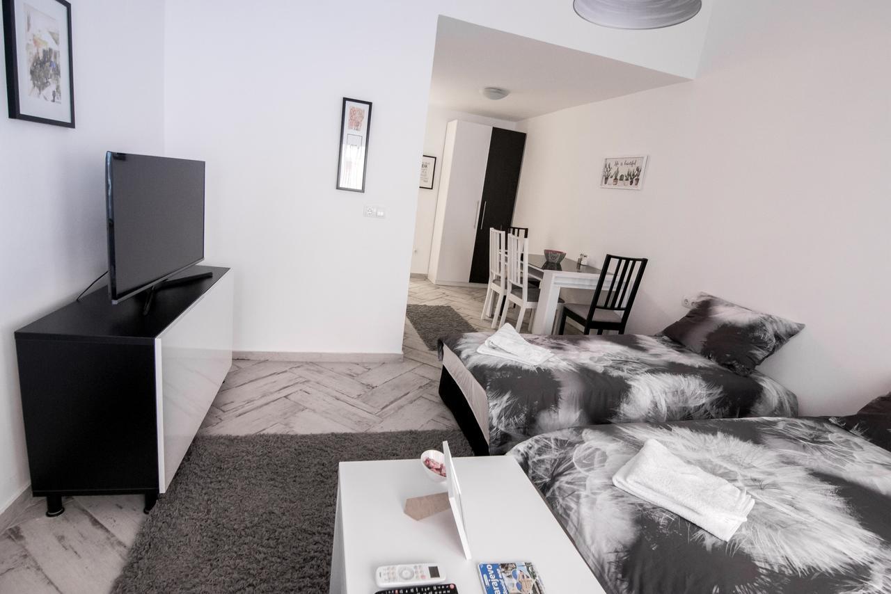 Adna & Amna Apartment サラエヴォ エクステリア 写真