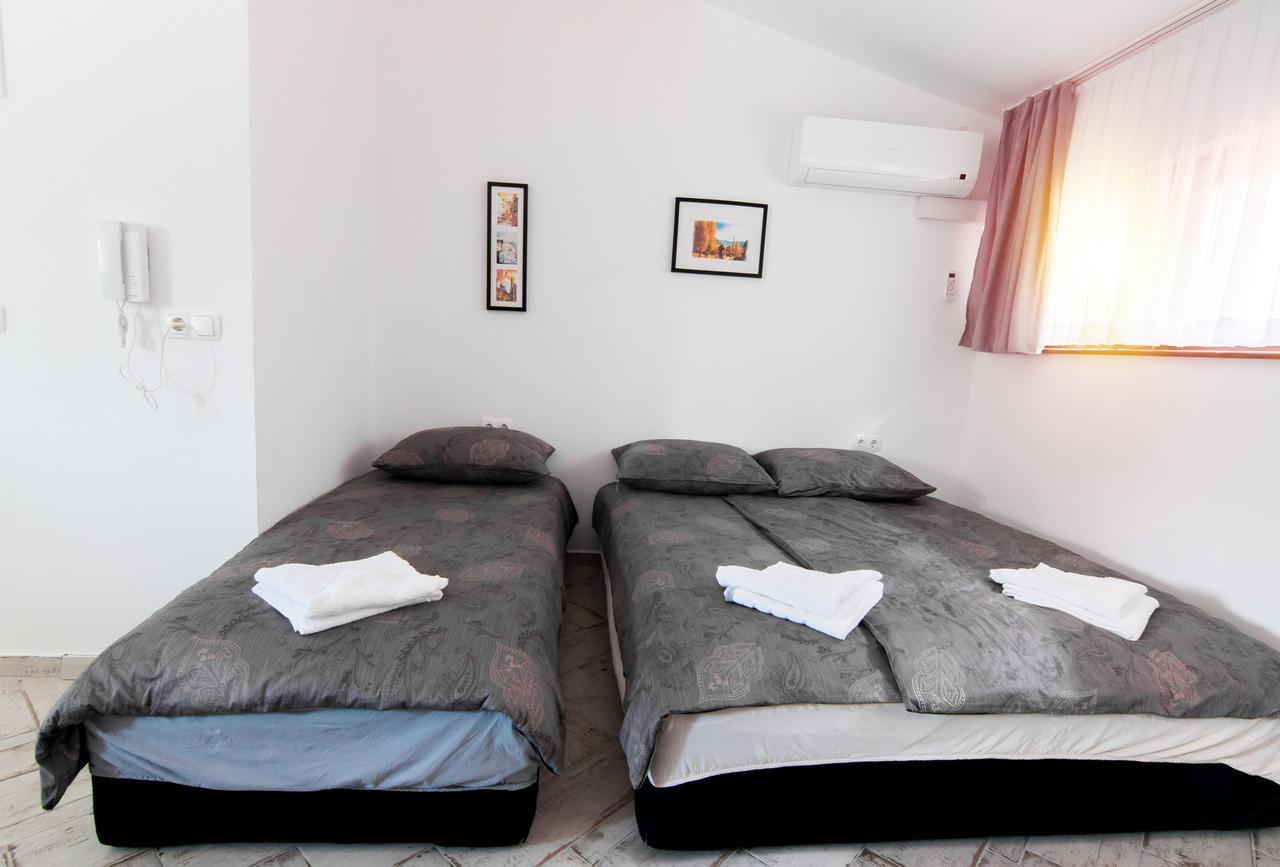 Adna & Amna Apartment サラエヴォ エクステリア 写真