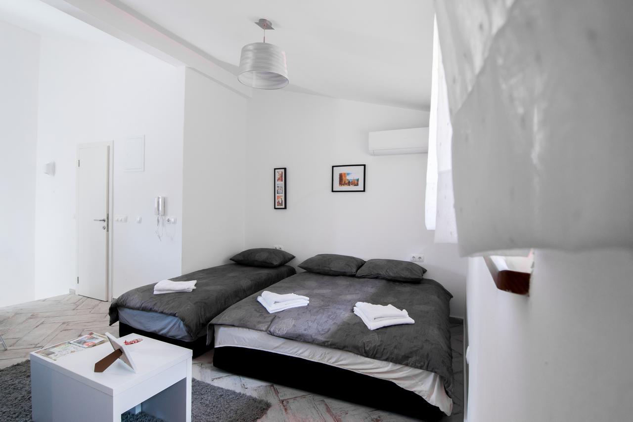 Adna & Amna Apartment サラエヴォ エクステリア 写真