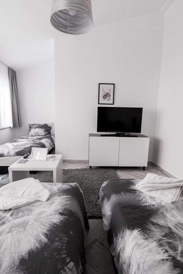 Adna & Amna Apartment サラエヴォ エクステリア 写真