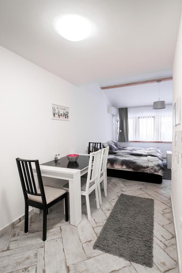Adna & Amna Apartment サラエヴォ エクステリア 写真